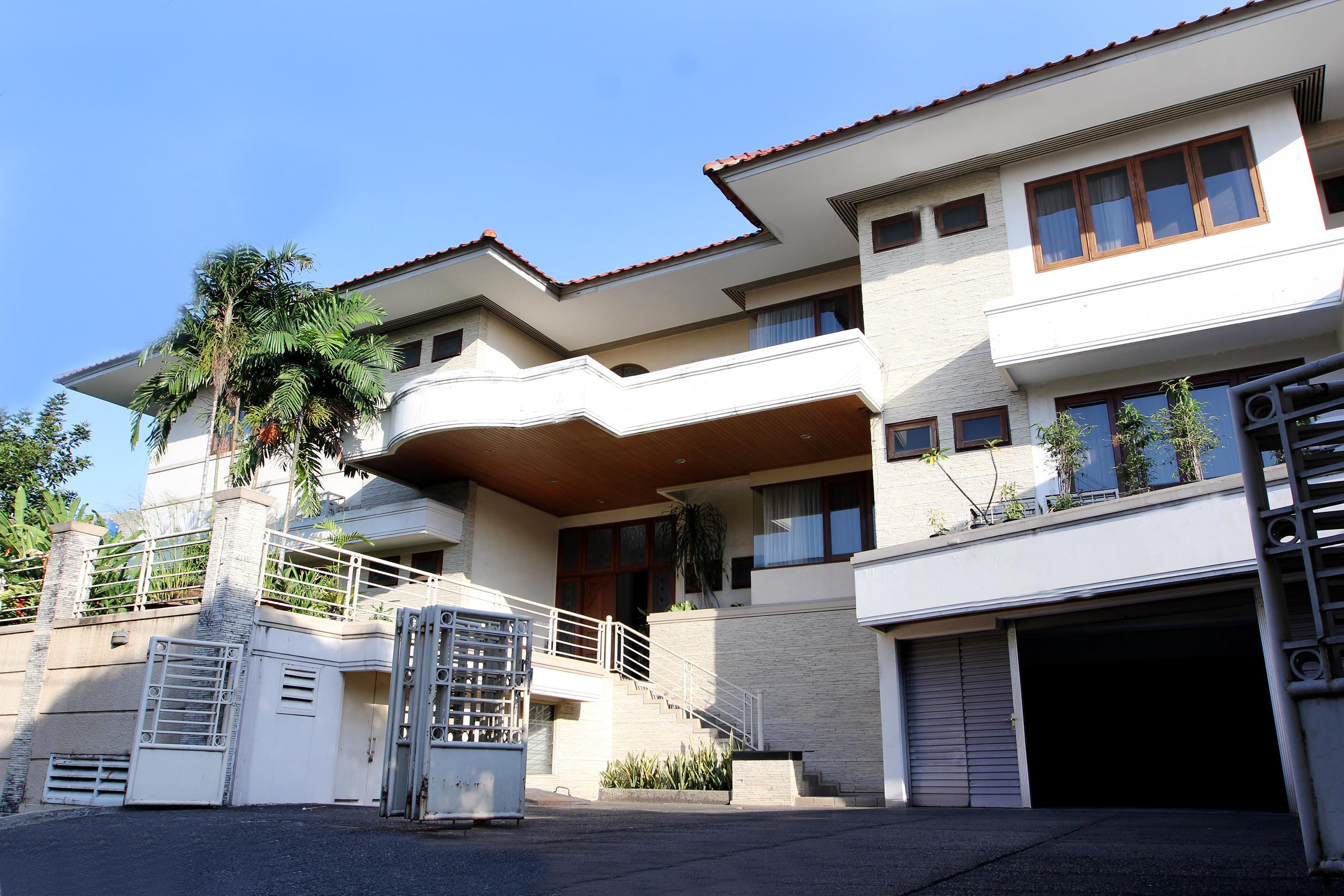 OYO 123 Puri Lotus Near Siloam Hospitals TB Simatupang Hotel Jakarta Exterior foto